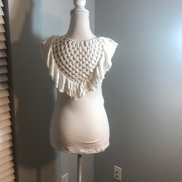 Top - Picture 2 of 2